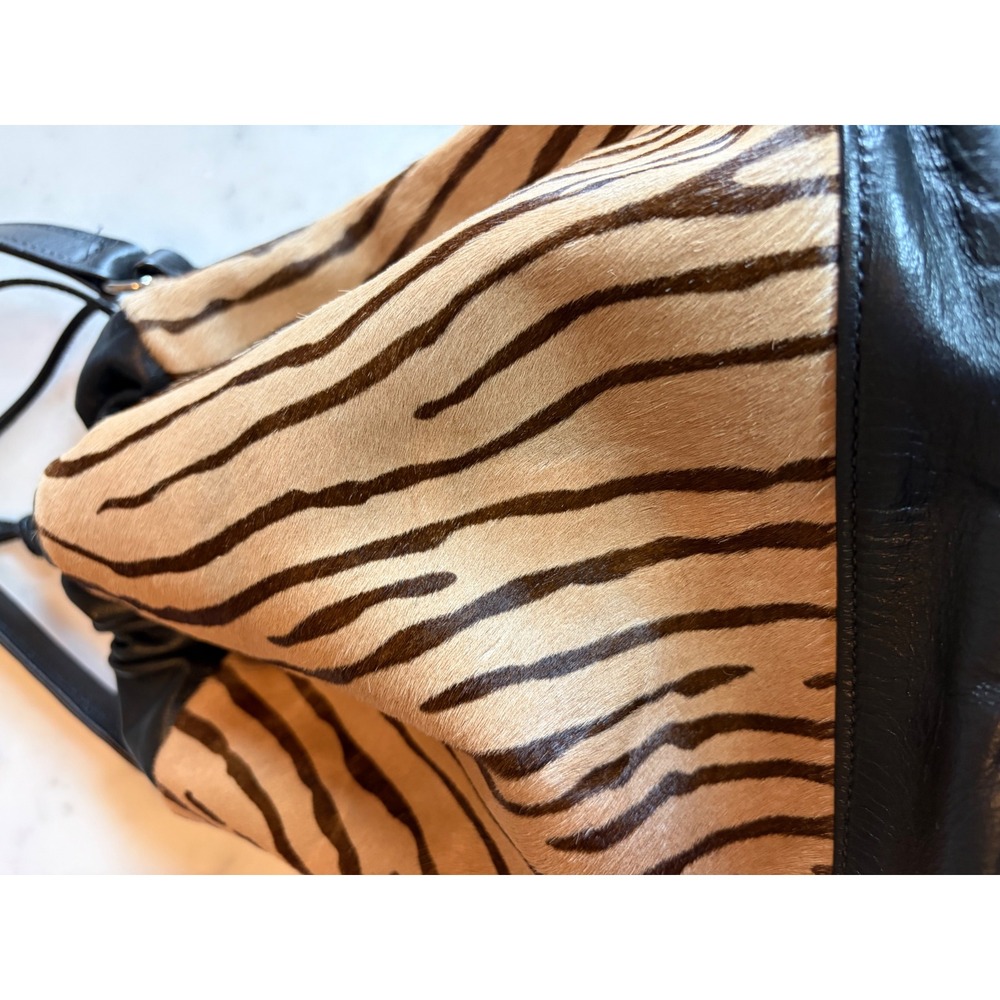 The Elephant Walk Dallas Collectible Zebra Calf Hair Leather Bucket Bag Vintage - Picture 5 of 16
